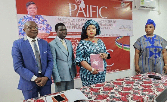 Lancement officiel de la Première Assise Internationale des Femmes d'impacts de Centrafrique #PAIFIC du 20 au 22 Août 2025 à Bangui a annoncé la présidente Madame Jennifer Saraiva Yanzere lors d'une conférence de presse ce vendredi 01 août 2025 au siège de #PAIFIC à Bangui.
