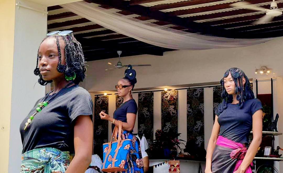 Centrafrique : un défilé de mode privé entre art et culture