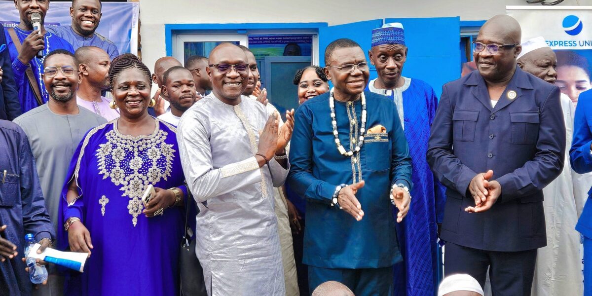 Cérémonie inauguration de l'Agence Express Union du PK5