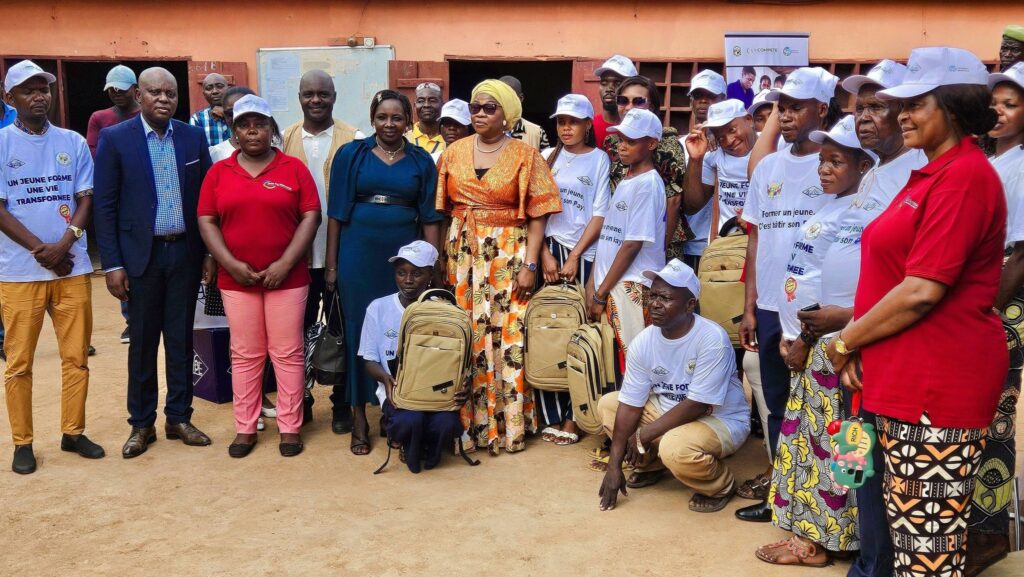 Remise des kits scolaires : un coup de pouce pour les apprentis de I-Compete