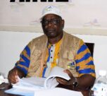 À l’approche des échéances électorales du 26 avril 2026, l’Autorité Nationale des Élections (ANE) intensifie les préparatifs afin d’assurer un processus transparent et crédible en République centrafricaine. Dans un communiqué rendu public ce 7 avril à Bangui, son président, Morouba Mathias Barthélemy, invite les candidats concernés à retirer le spécimen de leur bulletin de vote.