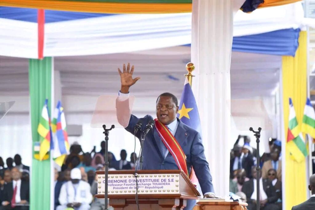 CÉRÉMONIE D’INVESTITURE DU PRÉSIDENT DE LA RÉPUBLIQUE HAUTE EN COULEURS : PRESTATION DE SERMENT ET REMISE DES ATTRIBUTS DE SOUVERAINETÉ AU STADE 20.000 PLACES.