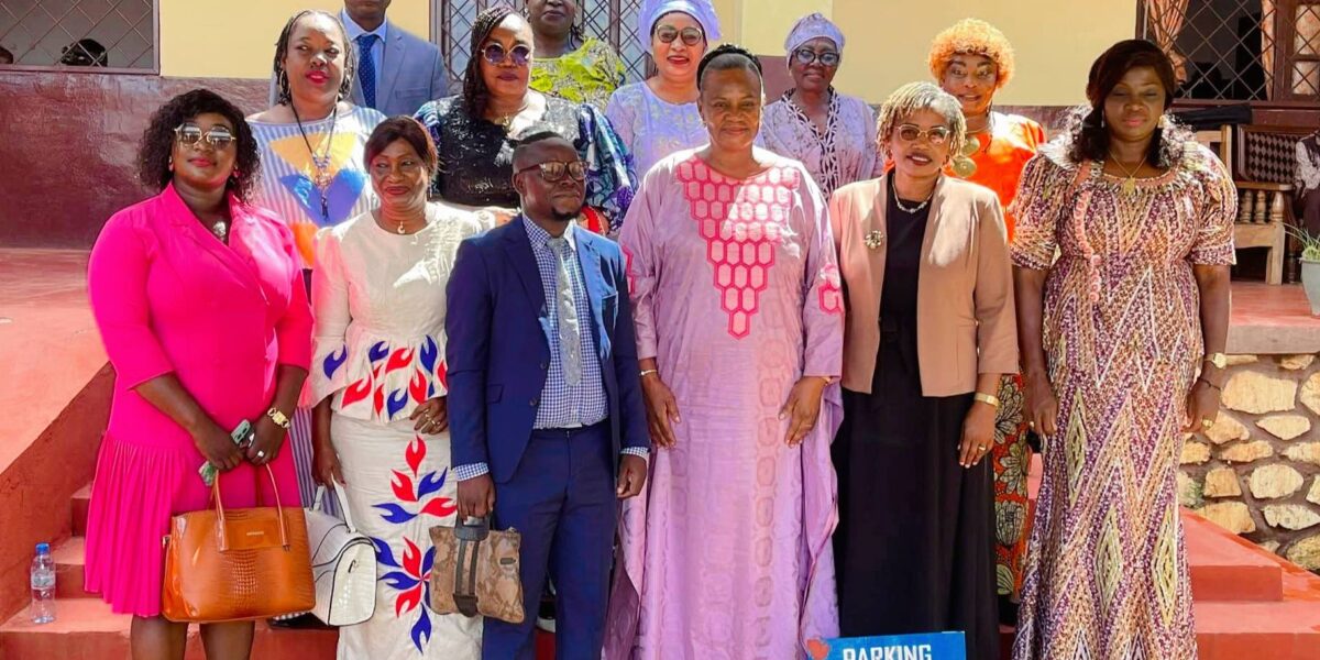 La ministre de la Promotion du Genre, de la Protection de la Femme, de la Famille et de l’Enfant, Dr Marthe Augustine Kirimat, a réaffirmé la disponibilité du Ministère à soutenir les femmes centrafricaines, notamment dans le cadre de l'affaire Gilles Lonel Gouandjika.