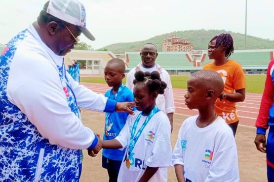 L'Académie Nationale des Champions d'Athlétisme a lancé ses activités à l'occasion de la Journée Internationale du Sport au service du développement et de la Paix. Cet événement a rassemblé des personnalités du monde sportif et politique pour promouvoir l'athlétisme et la paix en République centrafricaine.