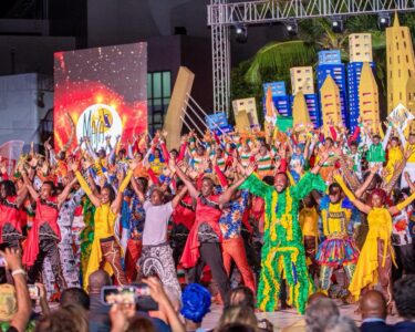 ​ABIDJAN, Côte d’Ivoire – Les rideaux se sont levés au Palais de la Culture de Treichville. Dans une atmosphère empreinte de solennité et d’effervescence artistique, le Premier Ministre, le Dr Beugré Mambé, a officiellement lancé la 14ème édition du Marché des Arts du Spectacle Africain d’Abidjan (MASA). Entouré d’une délégation gouvernementale de haut rang, le chef du gouvernement a réaffirmé la place centrale de la culture dans l'économie nationale.