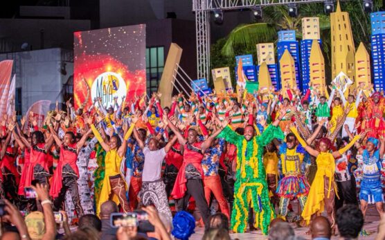 ​ABIDJAN, Côte d’Ivoire – Les rideaux se sont levés au Palais de la Culture de Treichville. Dans une atmosphère empreinte de solennité et d’effervescence artistique, le Premier Ministre, le Dr Beugré Mambé, a officiellement lancé la 14ème édition du Marché des Arts du Spectacle Africain d’Abidjan (MASA). Entouré d’une délégation gouvernementale de haut rang, le chef du gouvernement a réaffirmé la place centrale de la culture dans l'économie nationale.