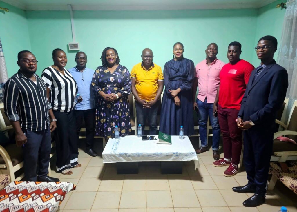 Mme Gabriella Guegbelet, Présidente de la Commission Féminine Fédérale de Basketball, a marqué de sa présence la remise officielle des recommandations ce mercredi 22 avril 2026.