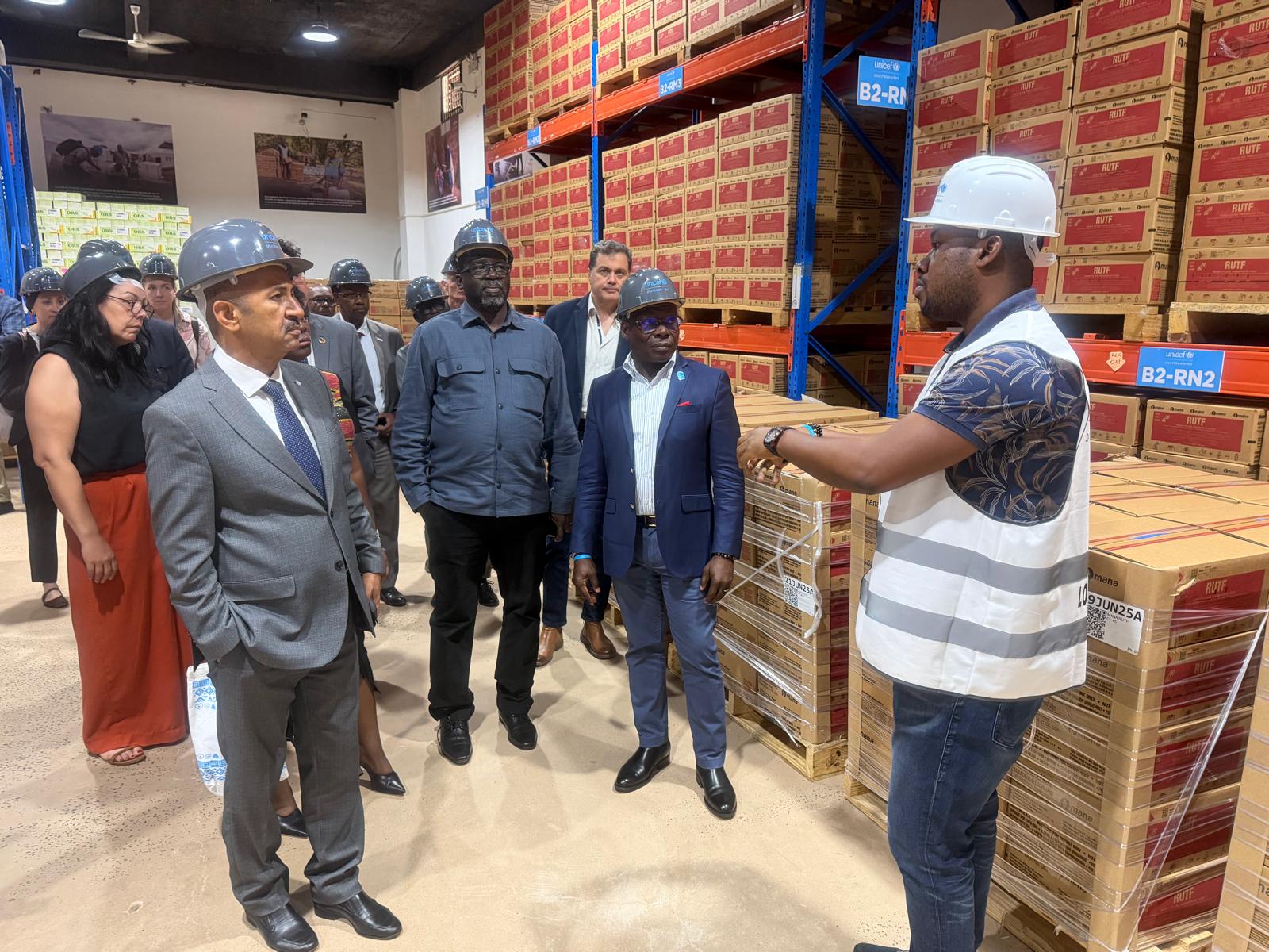 Centrafrique : L’équipe pays des Nations Unies en visite dans un entrepôt logistique stratégique à Bangui