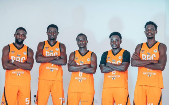 Après plusieurs mois de trêve, les passionnés de la balle orange en République centrafricaine s’apprêtent à vibrer de nouveau au rythme du championnat de la Ligue de basketball de Bangui. Le coup d’envoi de la saison sportive 2025-2026 est prévu pour le samedi 25 avril au Centre national de basketball Martin Ngoko.