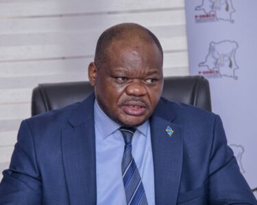 Le Programme de Désarmement, Démobilisation, Relèvement Communautaire et Stabilisation (P-DDRCS) a organisé, le 8 avril 2026, une séance de vulgarisation de sa stratégie nationale à son quartier général de Kinshasa. Cette rencontre s’inscrit dans une dynamique visant à renforcer l’appropriation collective de cette politique publique essentielle à la stabilisation de la République démocratique du Congo.