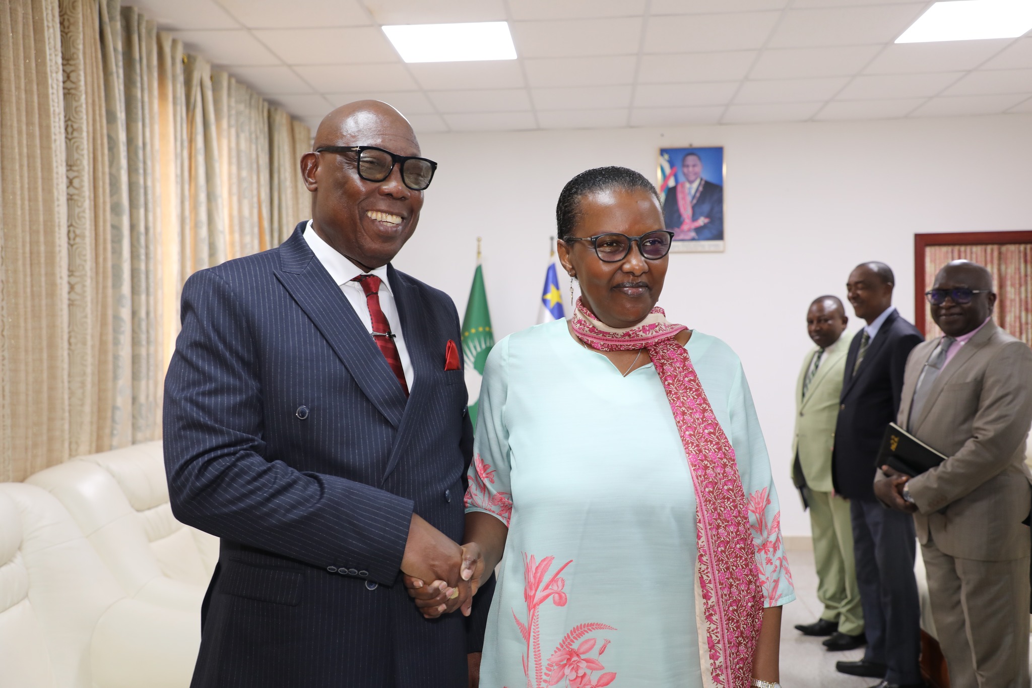 Centrafrique : la reconfiguration de la MINUSCA au cœur des échanges entre Félix Moloua et Valentine Rugwabiza