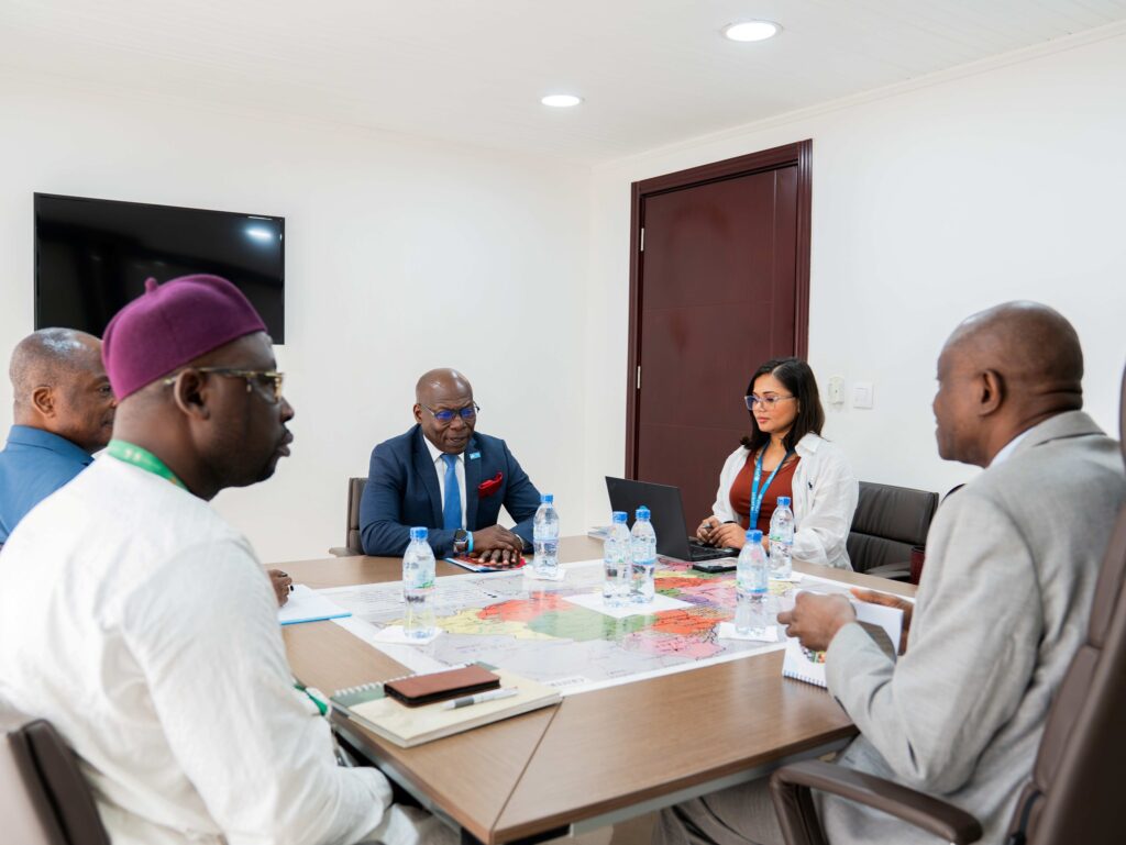 À Bangui, une rencontre stratégique s’est tenue entre le Représentant de l’UNICEF en République centrafricaine, Felix Ackebo, et Mamadou Coulibaly, représentant résident du Groupe de la Banque africaine de développement. Objectif : aligner les priorités et explorer de nouvelles opportunités de collaboration en faveur des enfants et des jeunes.
